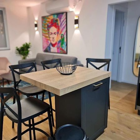Sunshine Suites By The Sea Eilat 3 Min Walk To The Beach Экстерьер фото
